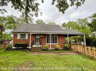 7911 Clifton St, Manassas, VA 20109