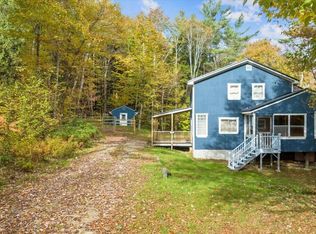 401 Auburn Rd, Peru, ME 04290