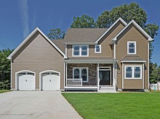 842 Ethan Ct, Toms River, NJ 08753