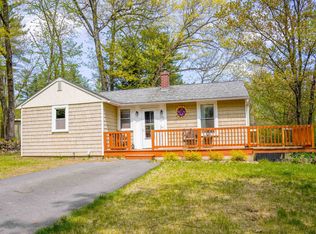 39 Lynchville Park Rd, Goffstown, NH 03045