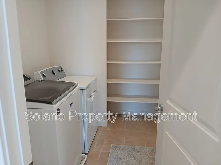 1284 Warmth Ct — Photo 30