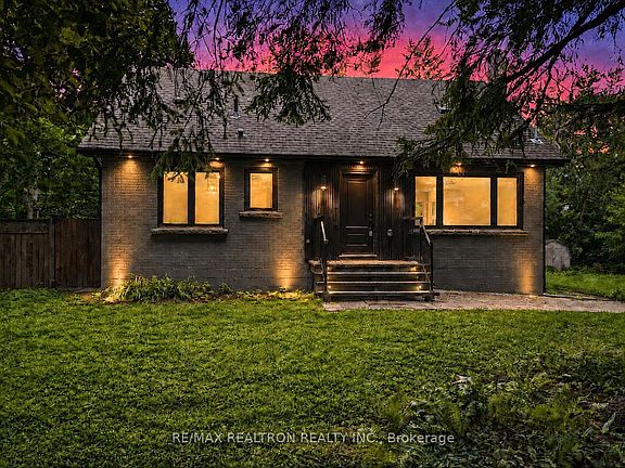 4th image of 30 Morton Ave