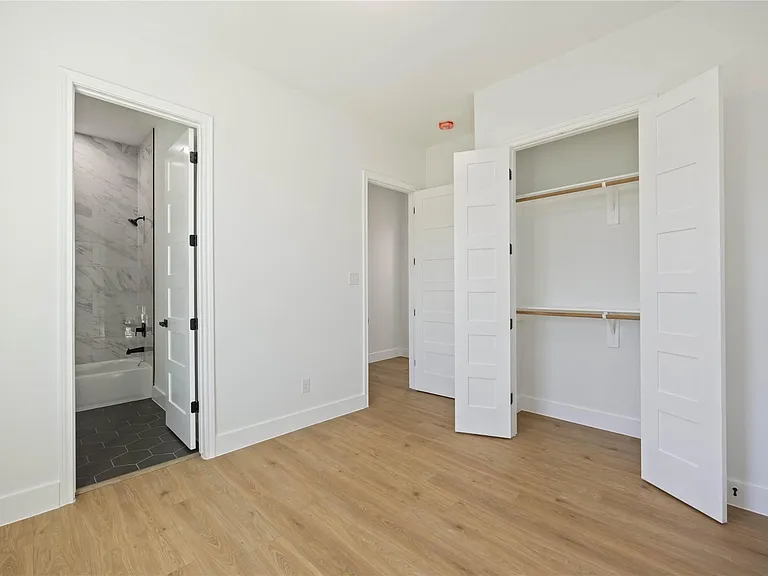 3022 Drew St — Photo 19