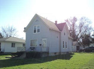 1029 Nicholson St, Joliet, IL 60435