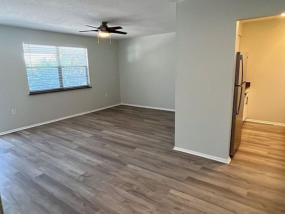 5th image of 3232 Fruitville Rd #241