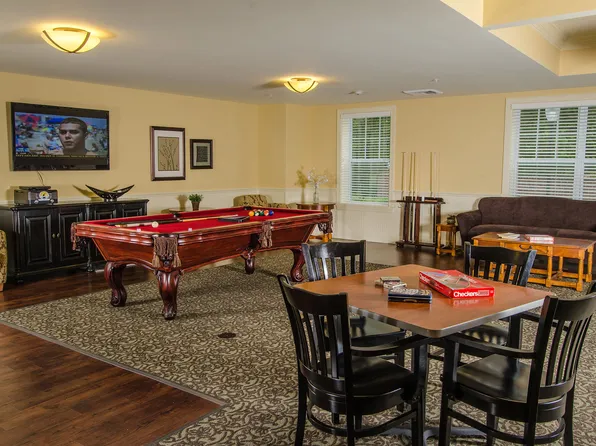 Magnolia Gardens Senior Apartments, 20180 Barnett Rd, Brooksville, FL 34601