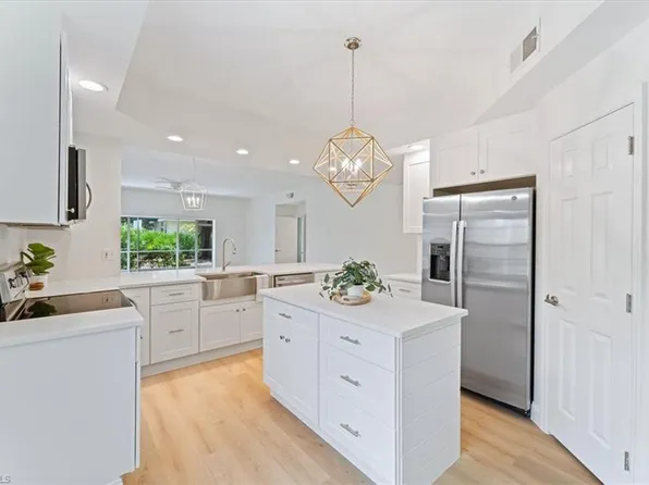 2868 Aintree LN #M101, NAPLES, FL 34112