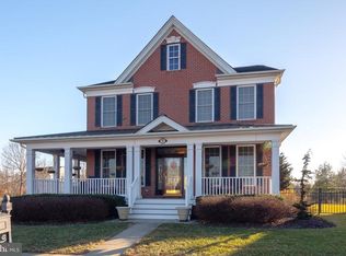 9 Chilton Dr, Chesterfield, NJ 08515