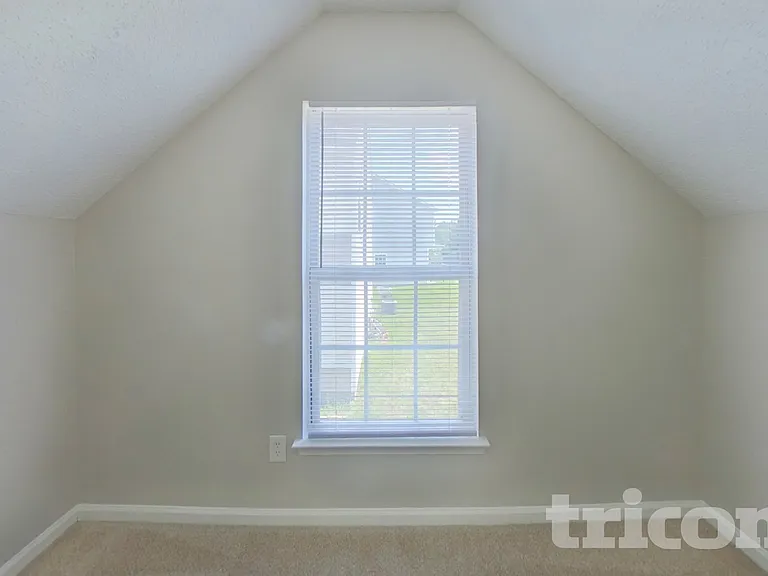 6207 Linda Vista Ln — Photo 15