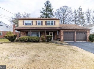 223 Wells Ln, Springfield, PA 19064