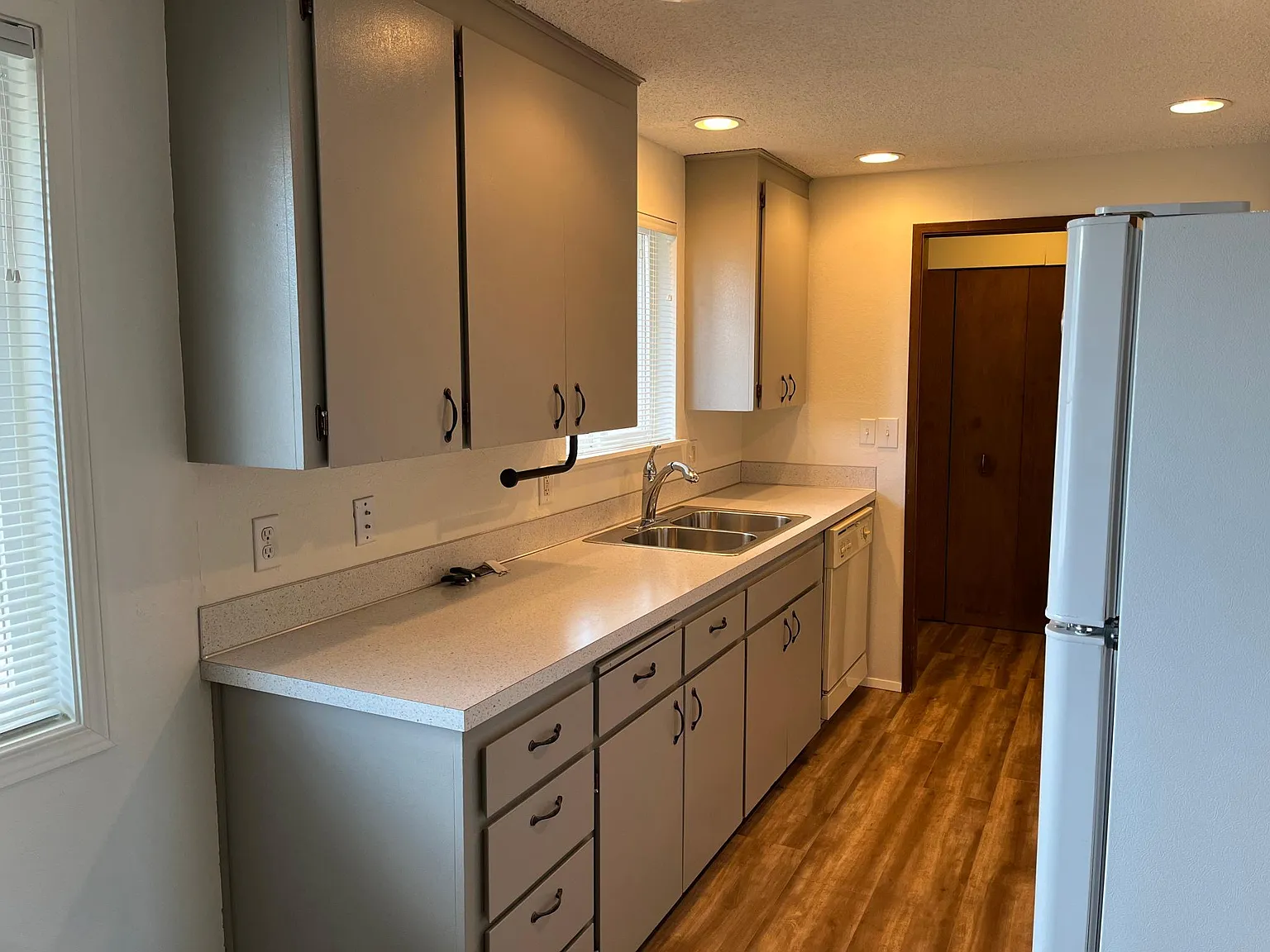 1005 N Columbia St — Photo 4
