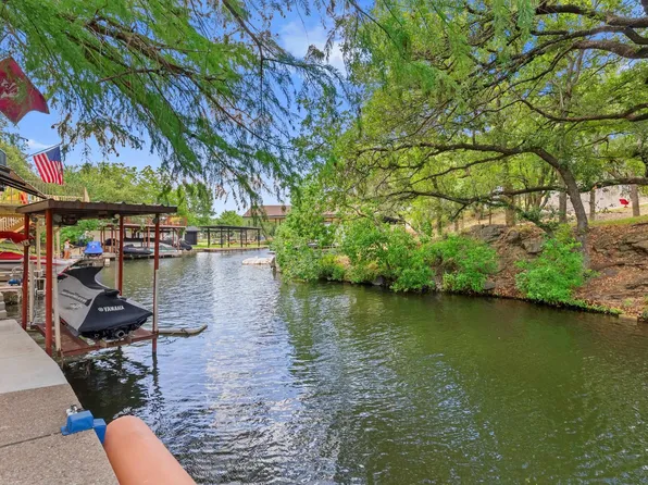 312 Mountain View, Sunrise Beach, TX 78643