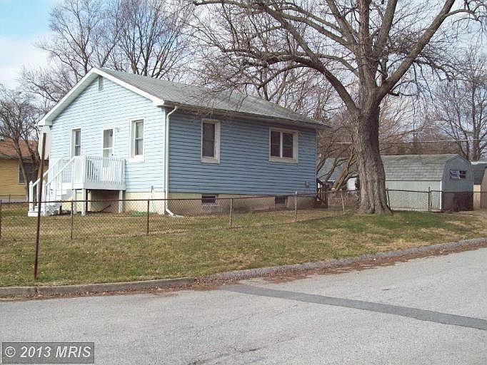 2nd image of 2926 Virginia Ave