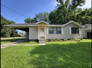 207 E 4th Ave, Petal, MS 39465
