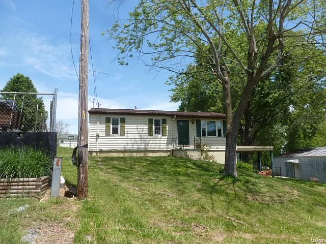 105 Valley St photo 1