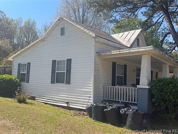5th image of 313 W Branch St