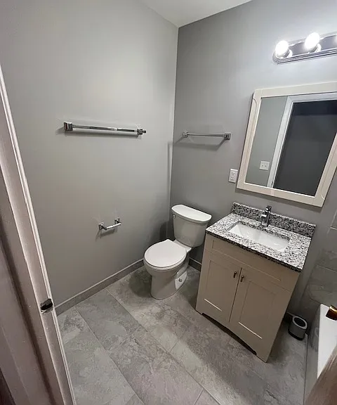 926 W Belle Plaine Ave #1W — Photo 14