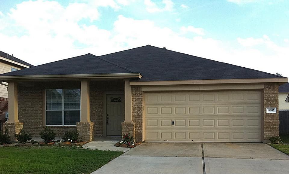 1st image of 18807 Cluster Oaks Dr