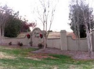 301 Owl Ct, Simpsonville, SC 29680