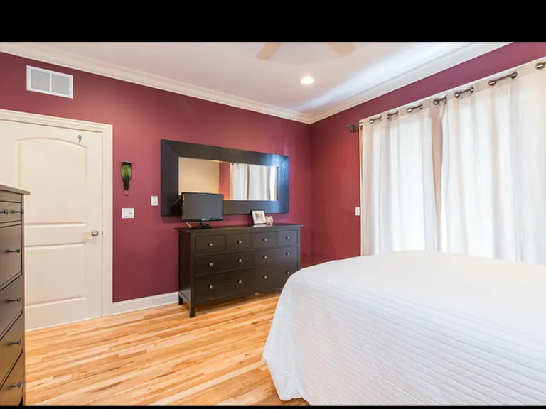 1523 W Huron St #2 — Photo 15