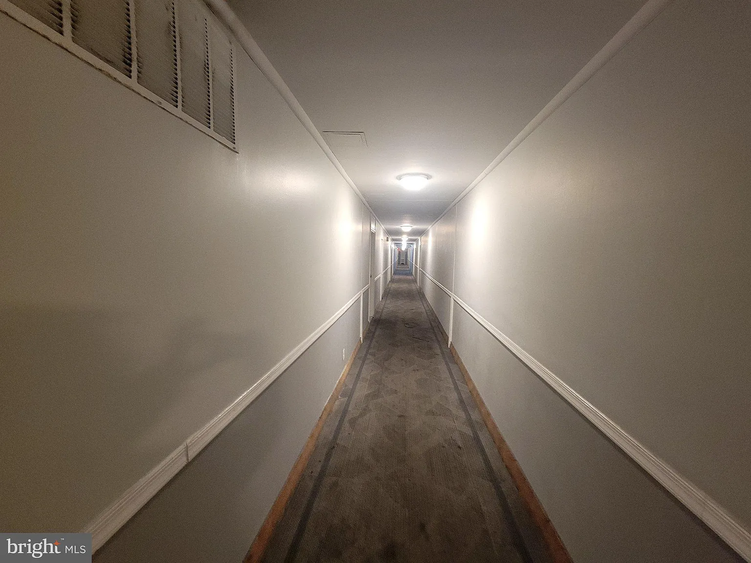 2 bed, 1.5 bath, 978 sqft, $1,800 — Photo 4