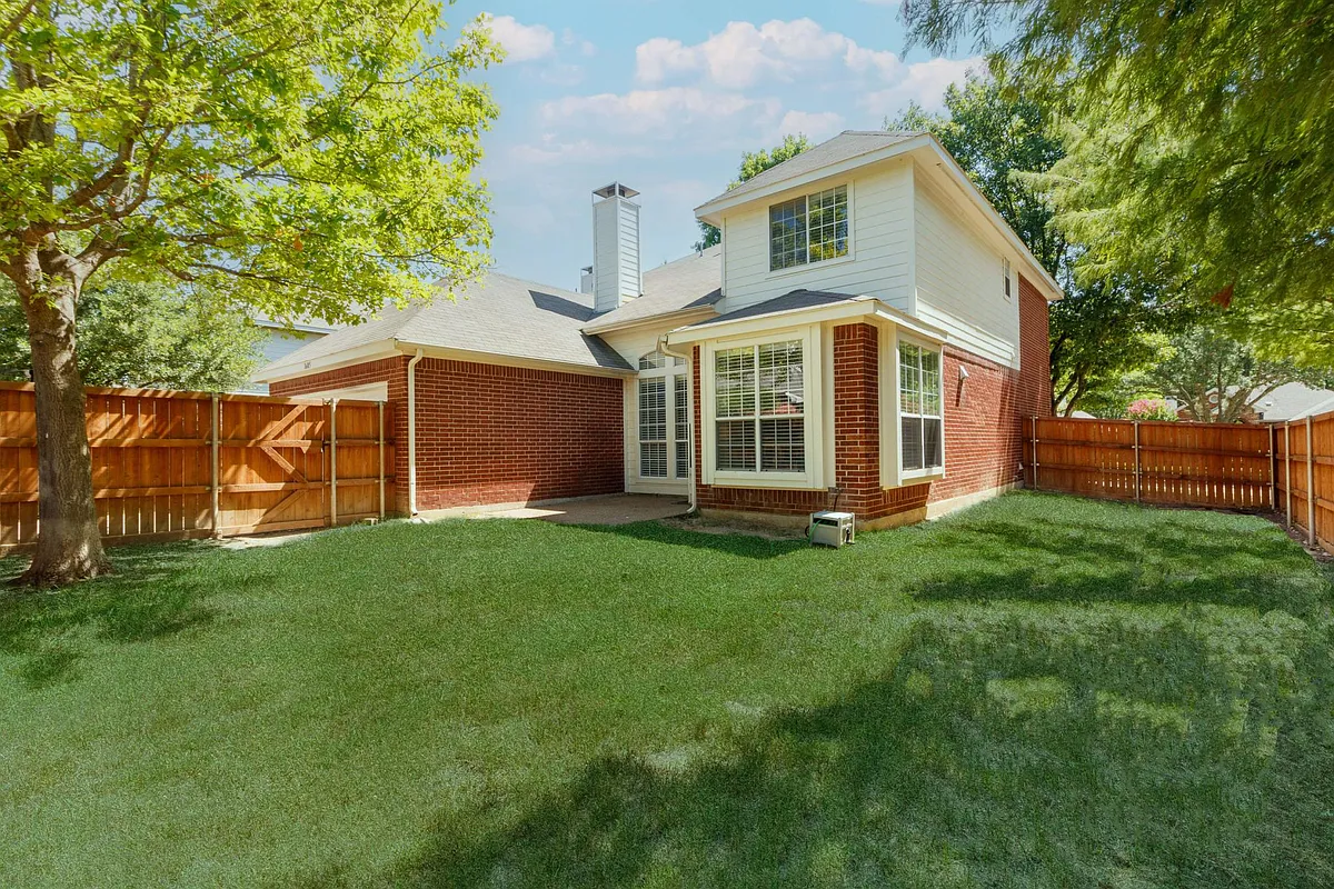 Building Photo - 1605 Audrey Dr