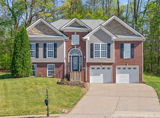 1986 Stone Valley Ct, Clarksville, TN 37043