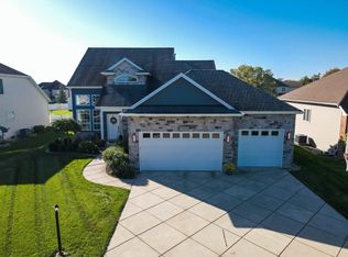7231 E 104th Pl, Crown Point, IN 46307