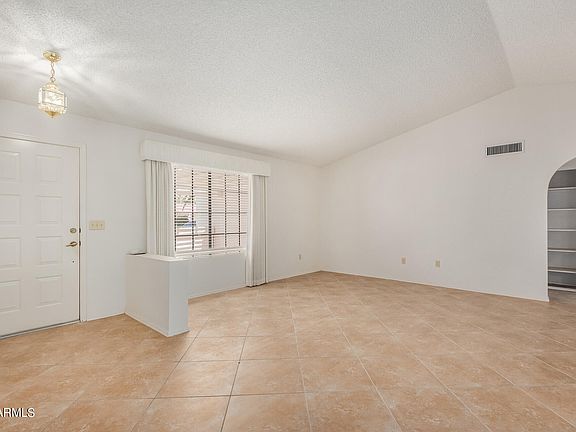 2nd image of 1348 LEISURE WORLD --
