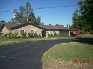 12214 Fernwood Dr, Madera, CA