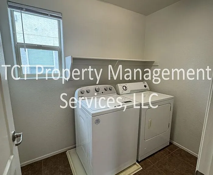 31304 N Cavalier Dr — Photo 15