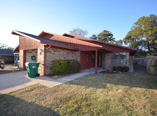 11 12th Ave, Shalimar, FL 32579