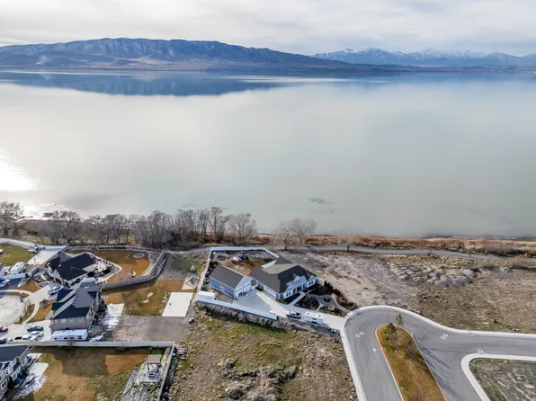 343 Bay Dr, Vineyard, UT 84059