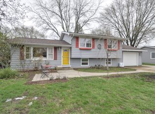 1935 Pheasant Ave, Twin Lakes, WI 53181