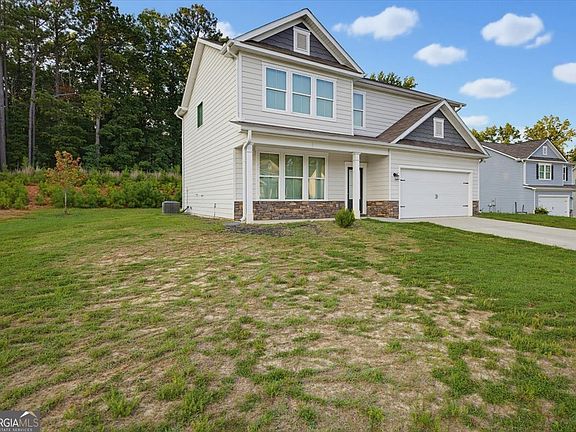3rd image of 677 Ragan Ct