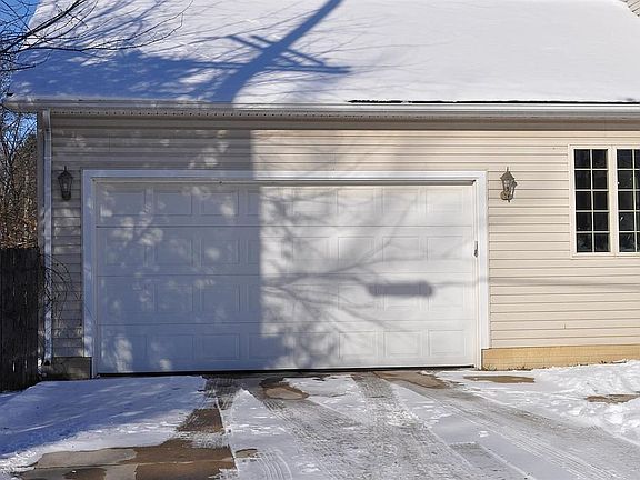 3rd image of 2914 Southlawn St