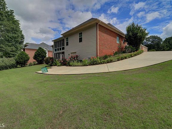 4th image of 3122 Brians Creek Dr SE #3