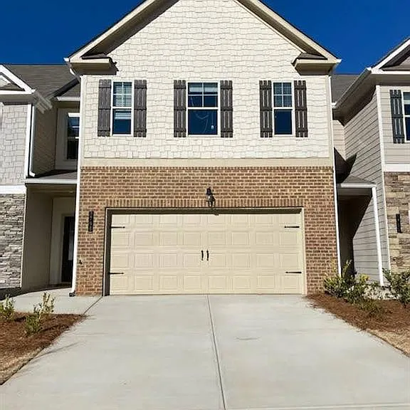 200 Broadleaf Way #10 — Photo 1