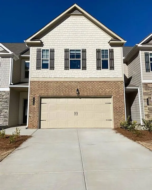 200 Broadleaf Way #10
