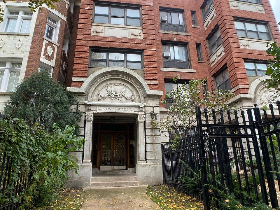 1st image of 4554 N Malden St APT 206