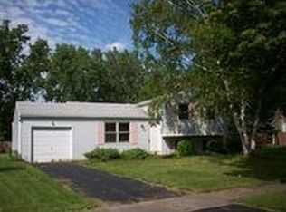 185 Kencrest Dr, Rochester, NY 14606