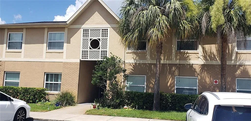 2425 Barley Club Dr — Photo 1