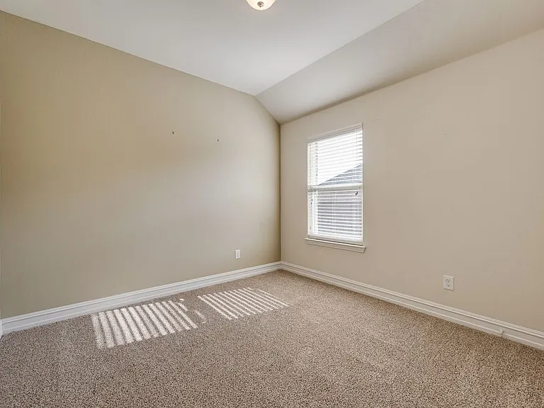 2668 Yacht Club Dr — Photo 19