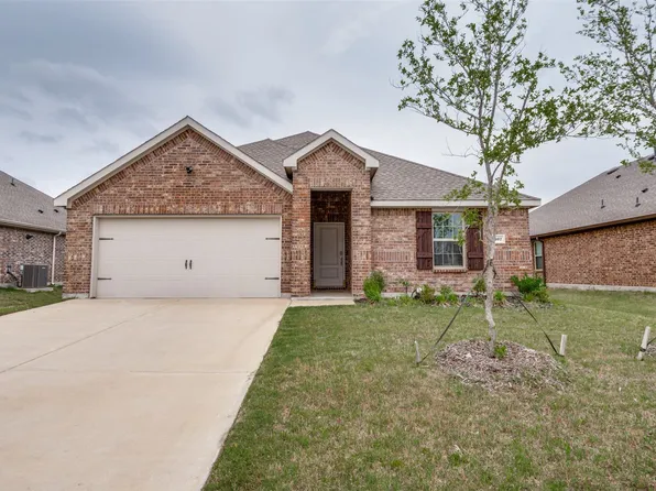 1307 Colonial Bluff Ln, Princeton, TX 75407