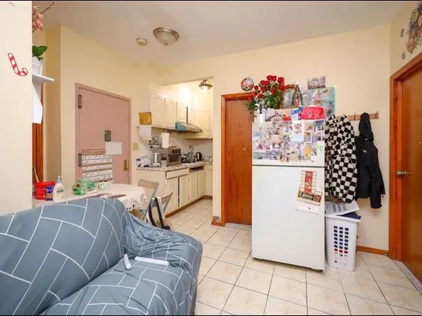 6005 Fort Hamiltn Parkway image 11 of 12