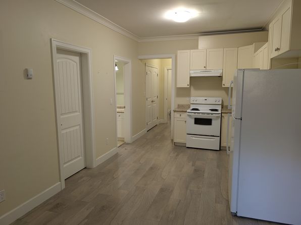 2 bedroom rental in Vancouver — photo 2