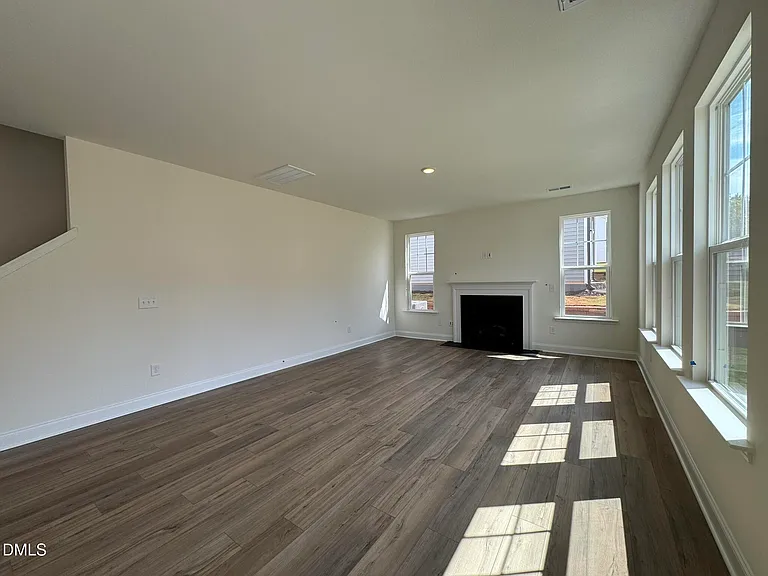231 Faith Ave — Photo 14