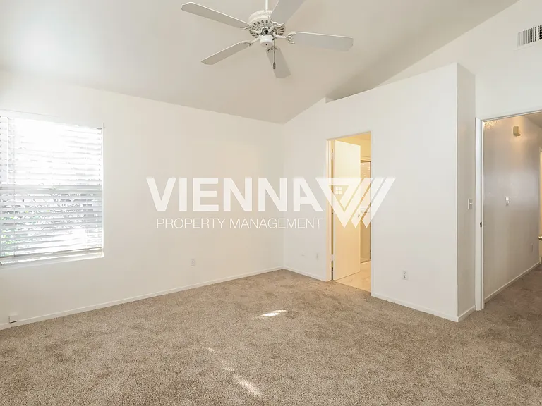 8263 Windwood Way — Photo 9