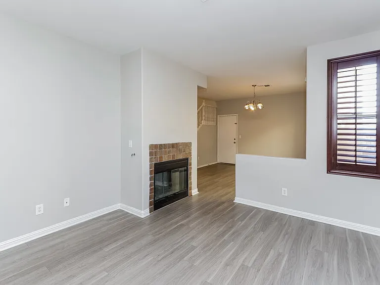 4327 Hera Temple Ave — Photo 6