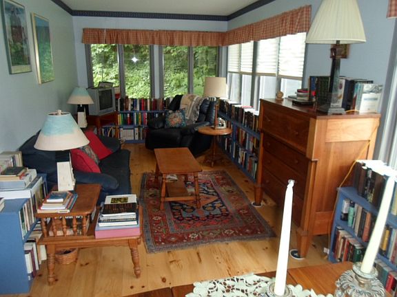 5th image of 16 Forest Ln